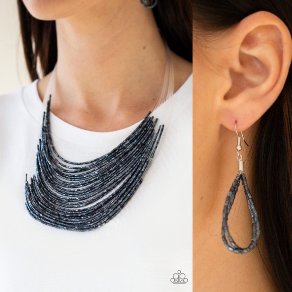 paparazzi Jewelry - ❤️Navy Beaded Necklace Set